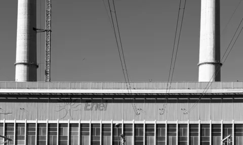 Centrale-Enel-Rossano-slancio-creativo-cambiare-paradigma